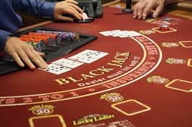 Antarmuka pasar China Pools di platform daun123